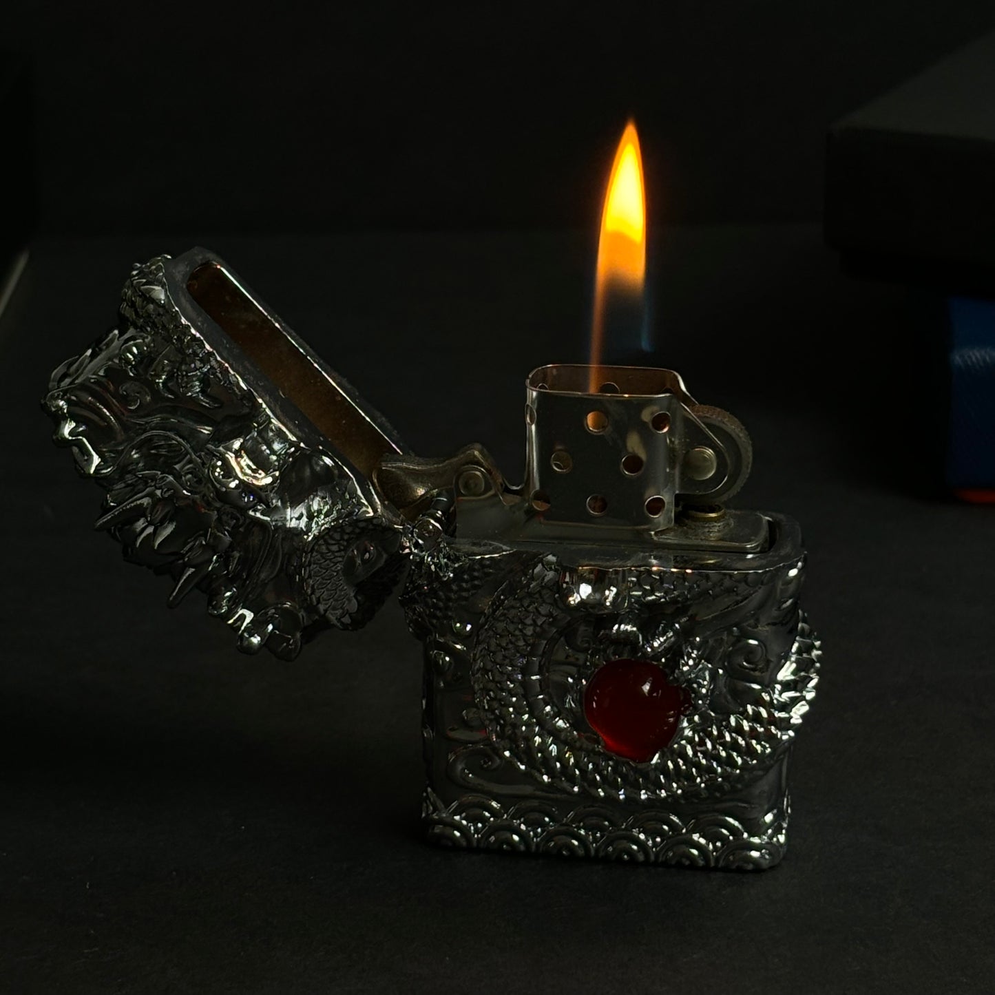 Armoured Dragon Lighter (NEW)