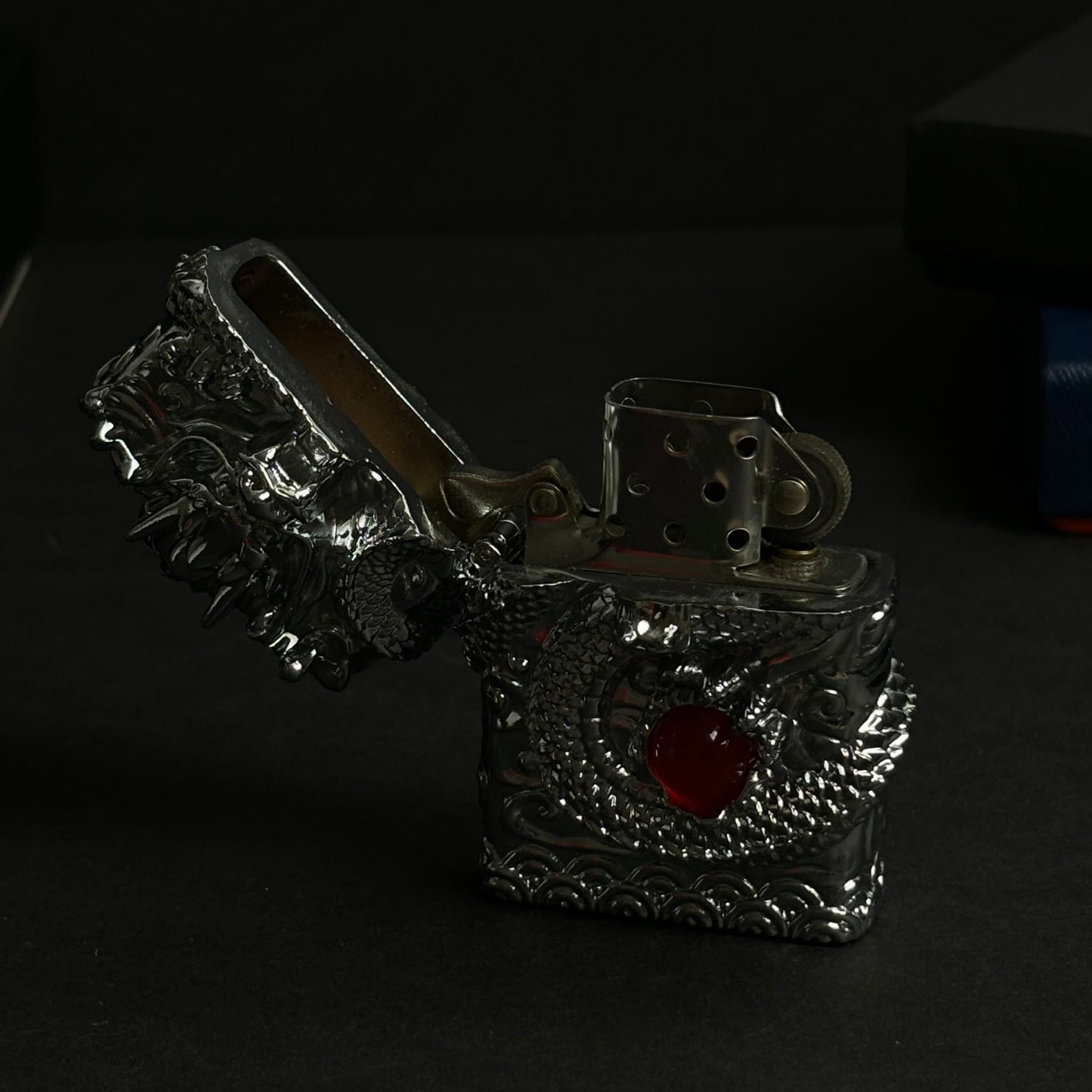 Armoured Dragon Lighter (NEW)